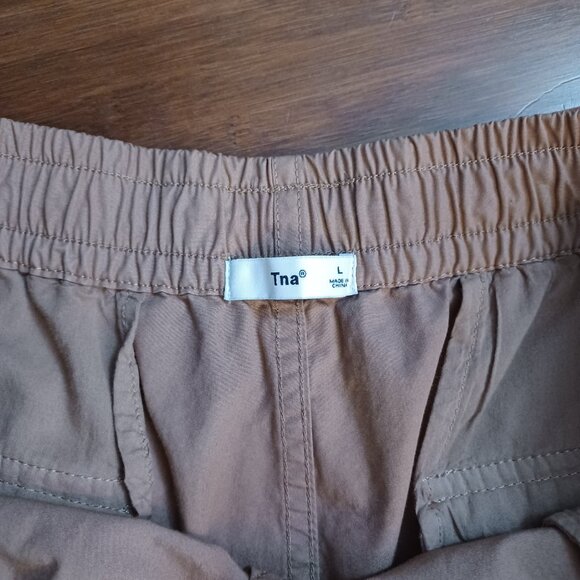 TNA by Aritzia cargo joggers - Picture 4 of 14